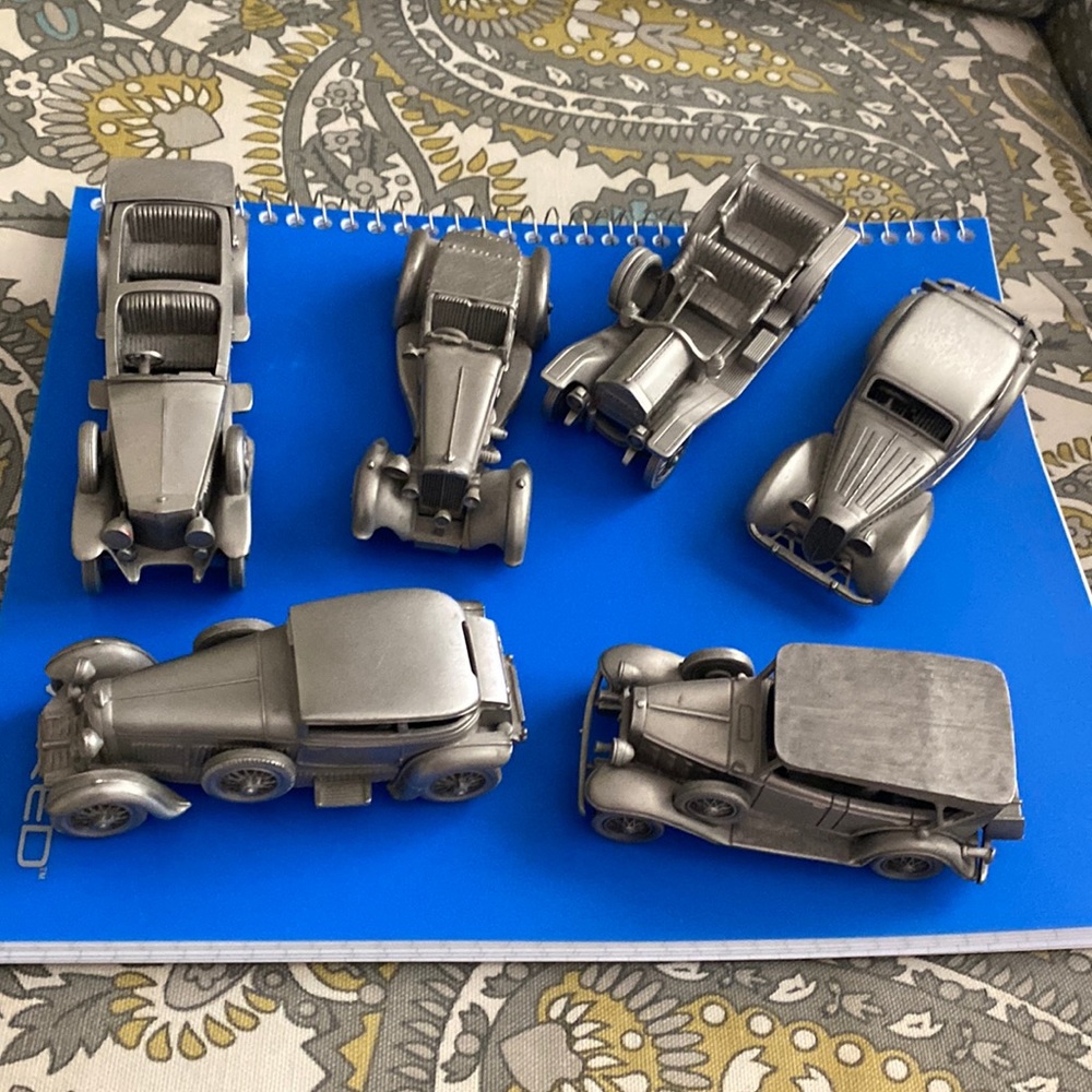 Set of 6 pewter Danbury Mint collectible cars